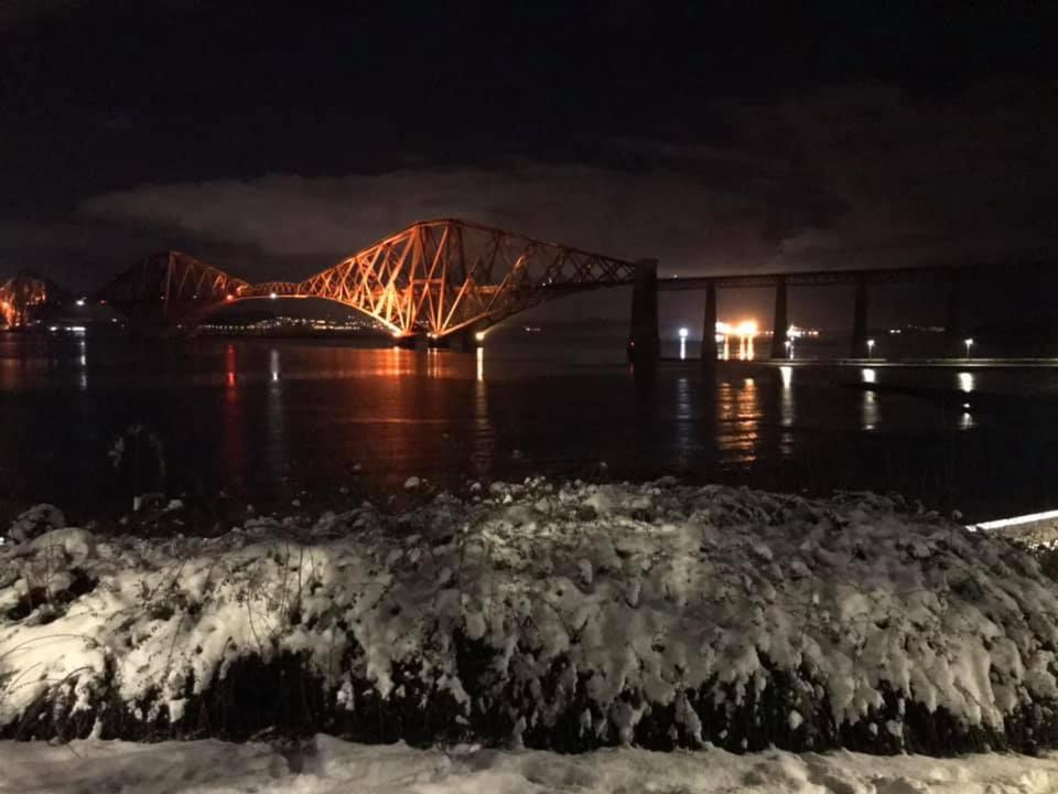 Forth Reflections Self Catering South Queensferry 外观 照片